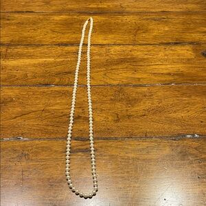 Nordstrom Classic Ivory Pearl Necklace